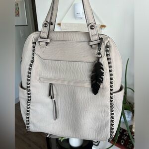 Jessica Simpson
Camille Backpack/Purse Grey Travel Casual Vacation Backpack